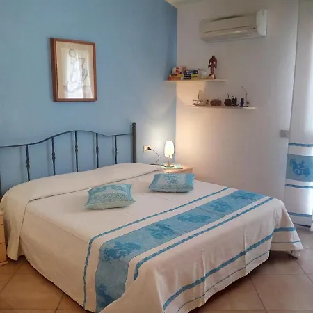Sa Dommo E Andria San Teodoro Casa *